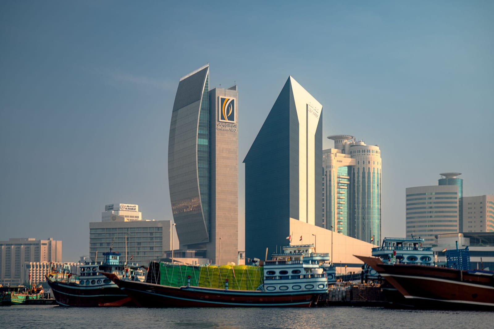 JVC (Jumeirah Village Circle): доходность и цены 2026