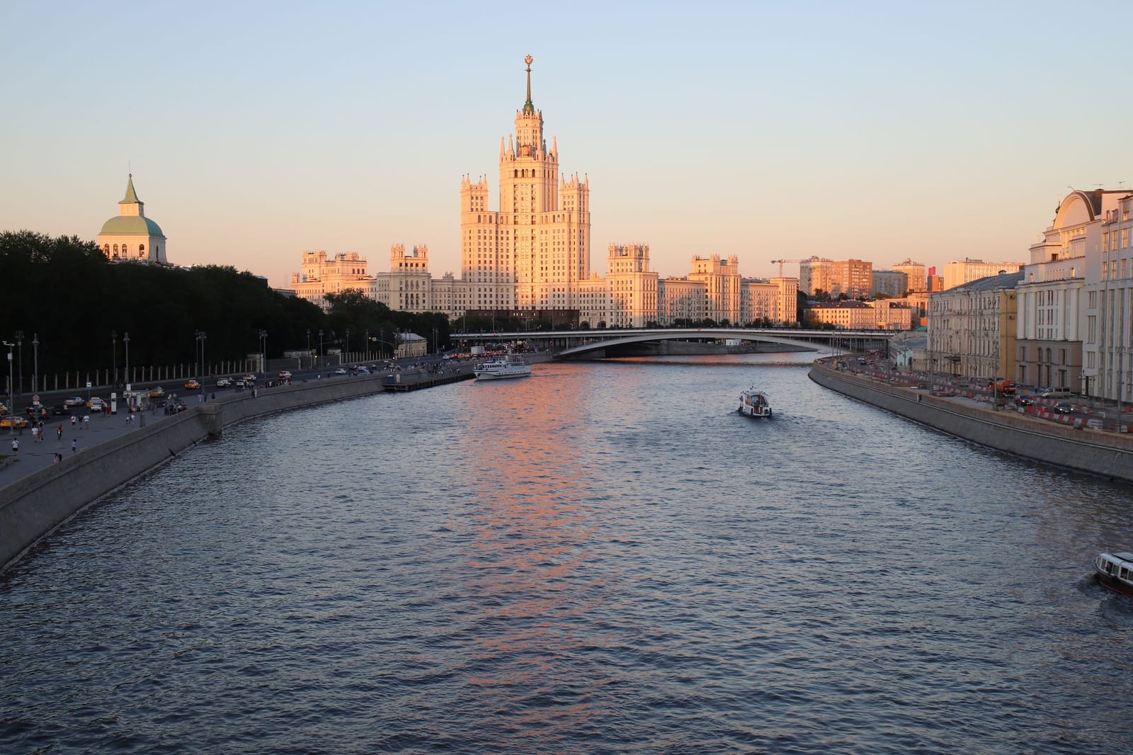 Аналоги ЖК «Бадаевский»: делюкс-альтернативы у воды